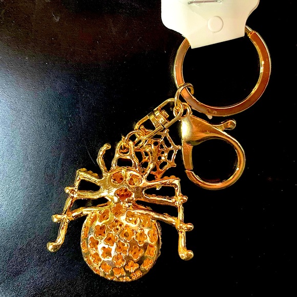 Pink Rhinestone Spider Keychain - Picture 2 of 4
